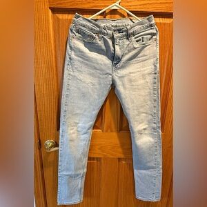 Men’s Levis Blue Jeans